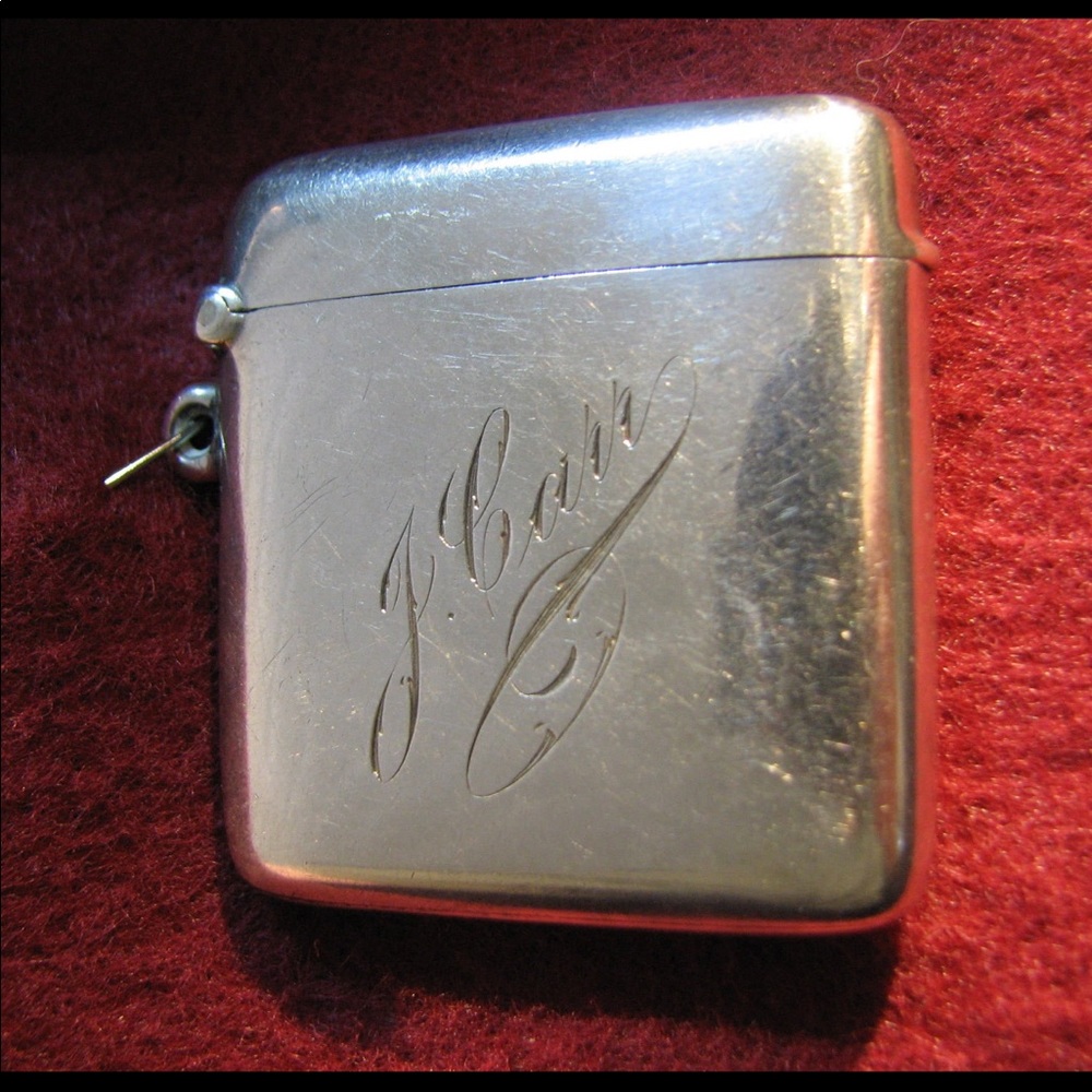 ANTIQUE sterling 1927 VESTA/match safe box locket pendant